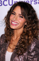 120106_sarah_shahi_01-_01-_1140377