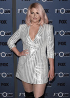 AAA053018_meghan_trainor1102634-